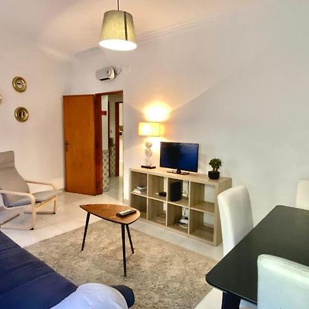 ליסבון Chiado Apartment With Terrace 1 מראה חיצוני תמונה